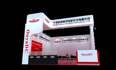 36平米展臺設(shè)計制作：二面開口/現(xiàn)代/木質(zhì)結(jié)構(gòu)/紅色，為汽配展展商而作（免費使用）
