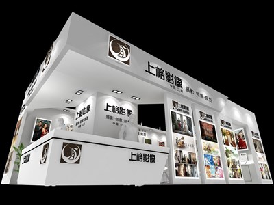 60平米展臺設(shè)計制作：三面開口/現(xiàn)代/木質(zhì)結(jié)構(gòu)/白色，為美博會展商而作（免費使用）